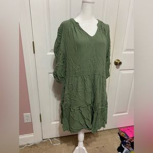 L - Green Shift dress